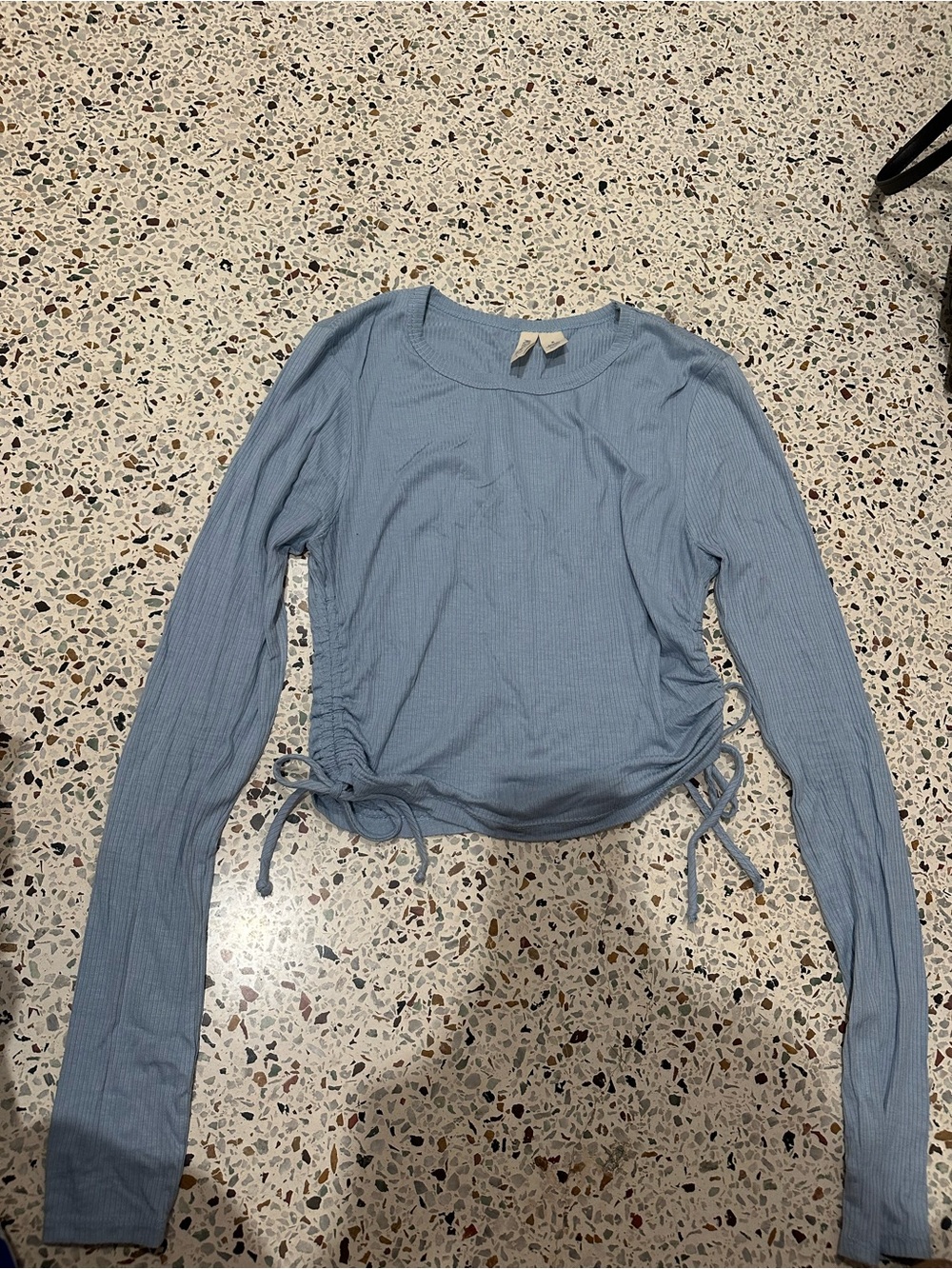 Long Sleeve Ruched Side Tie Top - Light Blue